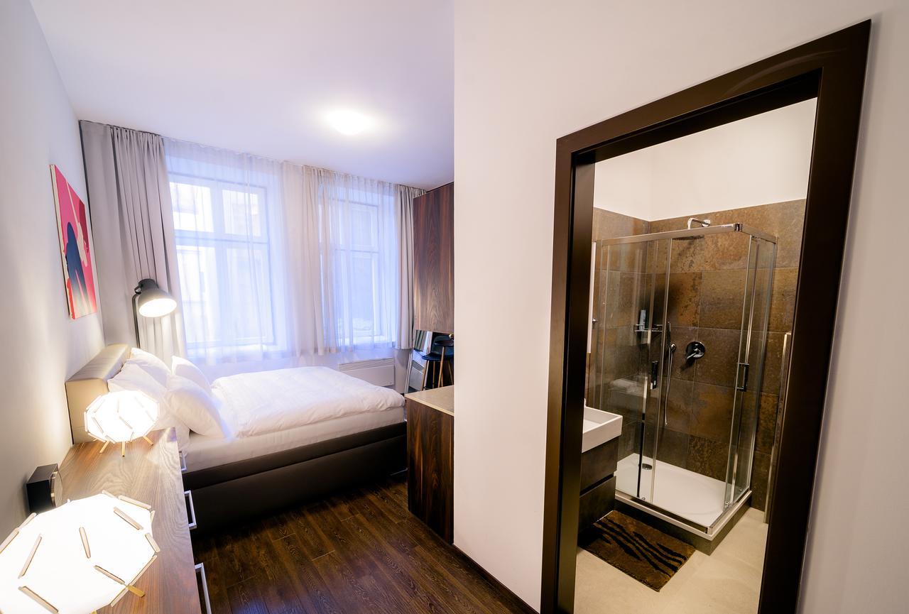Fifty Shades Of Gray Studio, City Center Hradec Králové Екстериор снимка