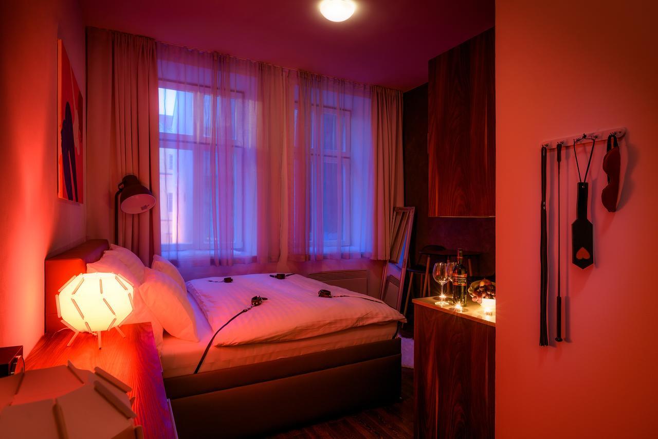 Fifty Shades Of Gray Studio, City Center Hradec Králové Екстериор снимка
